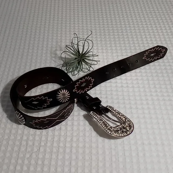 Nocona | Accessories | Nocona Ladies Western Style Brown  display picture 1